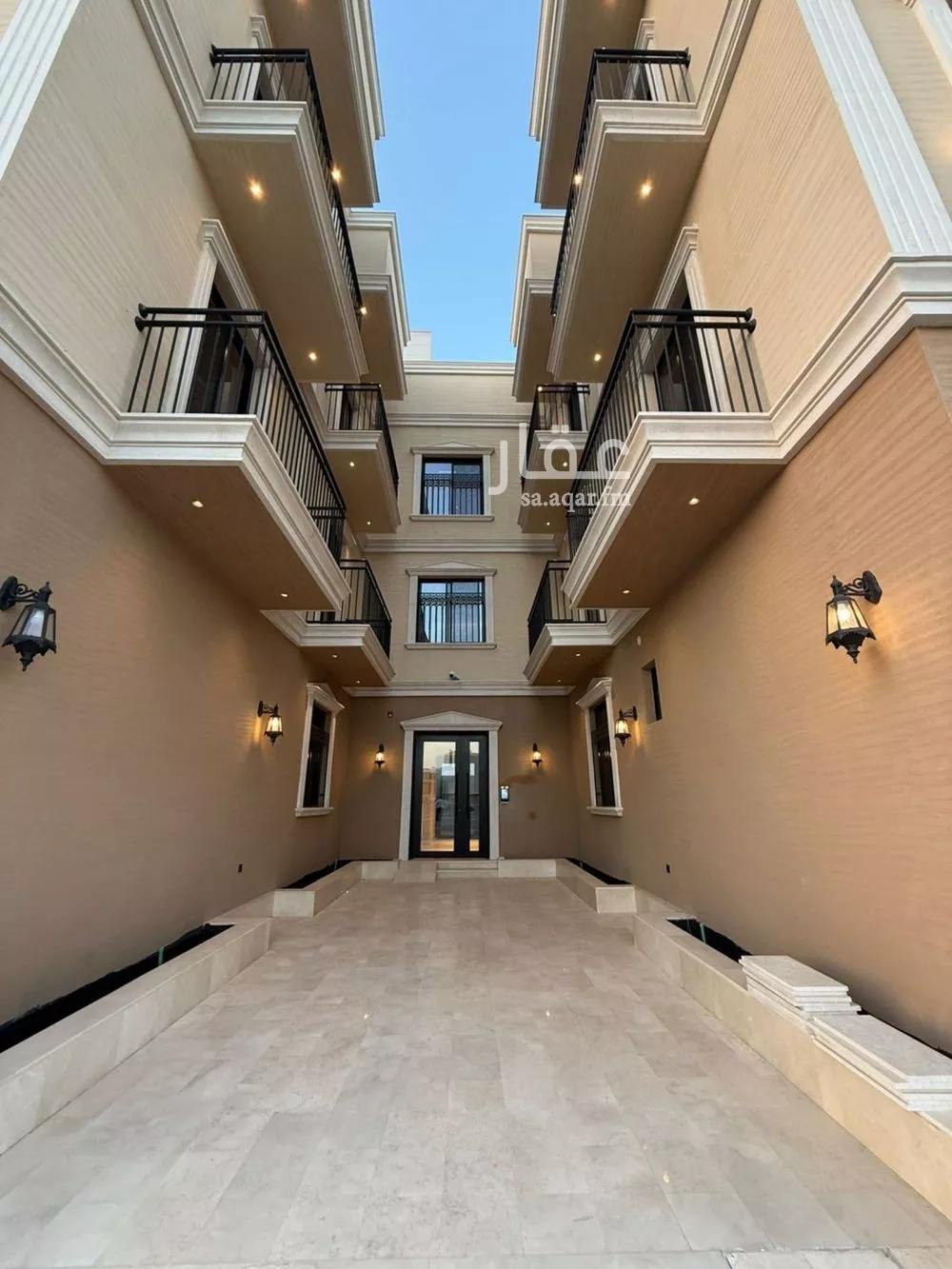 4 bedroom apartment in Al Mahdiyyah 3