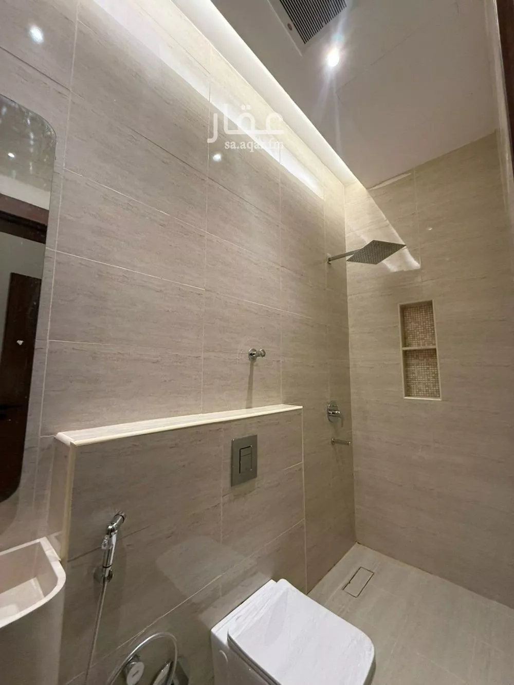 4 bedroom apartment in Al Mahdiyyah 21