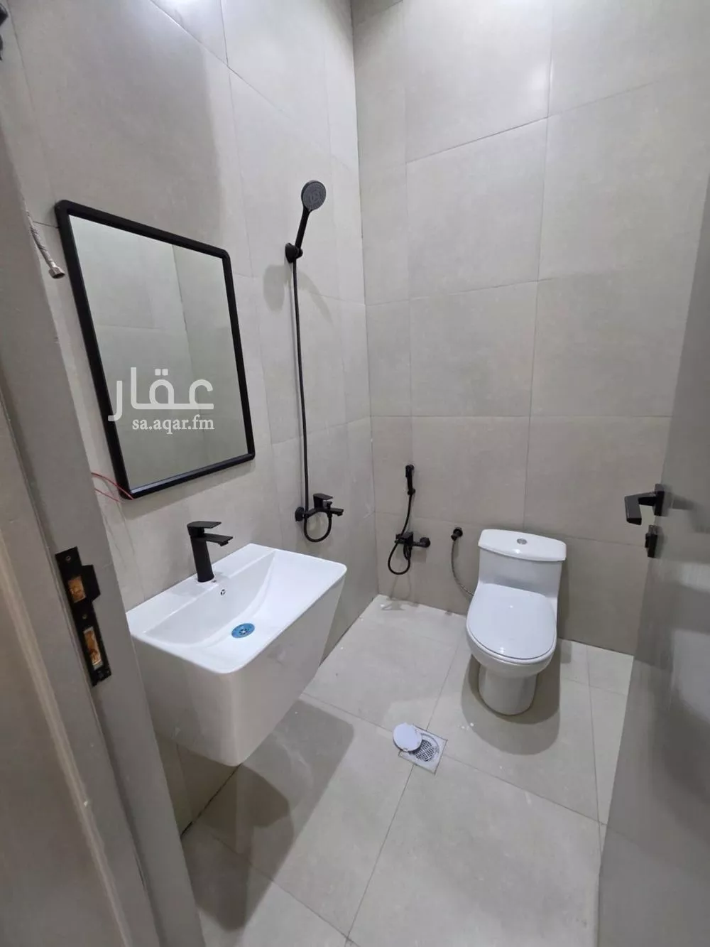 دور 4 غرف في عكاظ 12