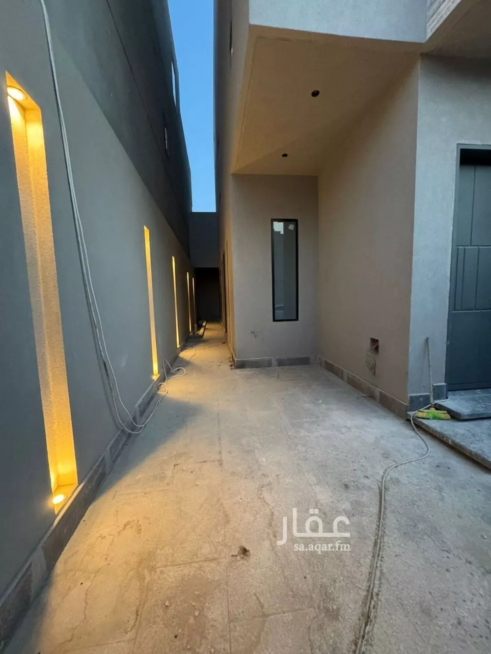 فيلا 6 غرف في النرجس 16