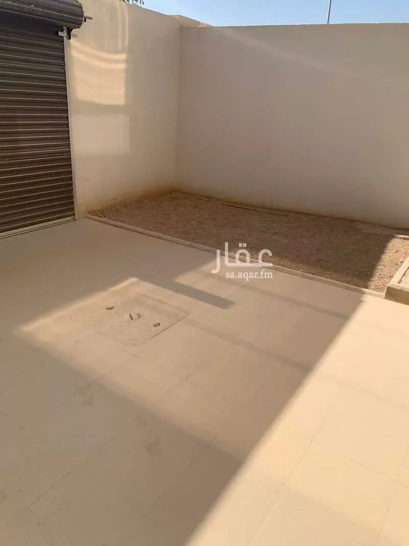 4 bedroom villa in Riyadh 6