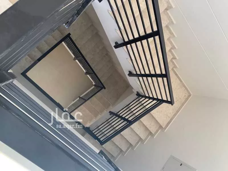 4 bedroom villa in Riyadh 9