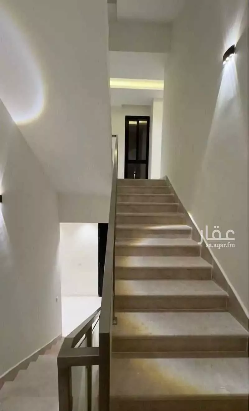 فيلا 5 غرف في الجنادرية 26