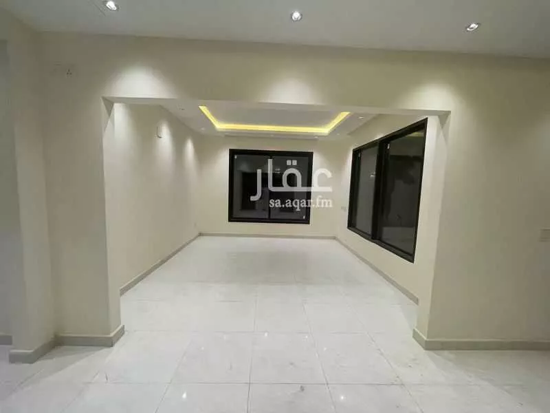 10 bedroom villa in Al Janadriyah 11