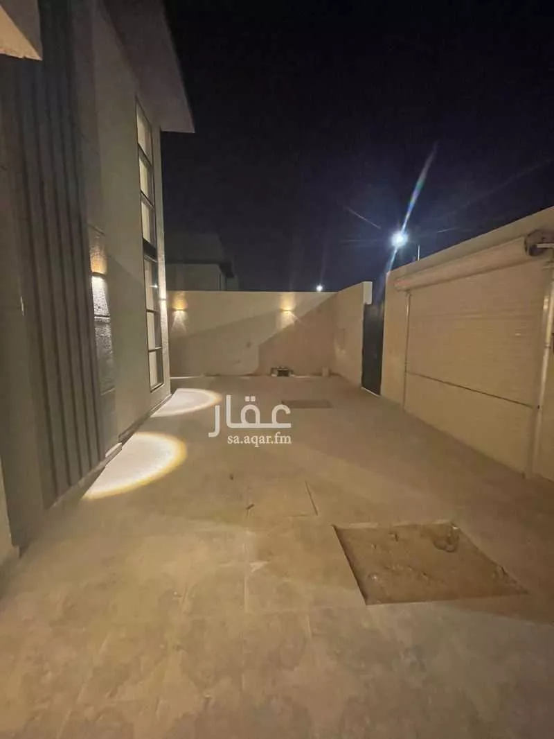 10 bedroom villa in Al Janadriyah 3