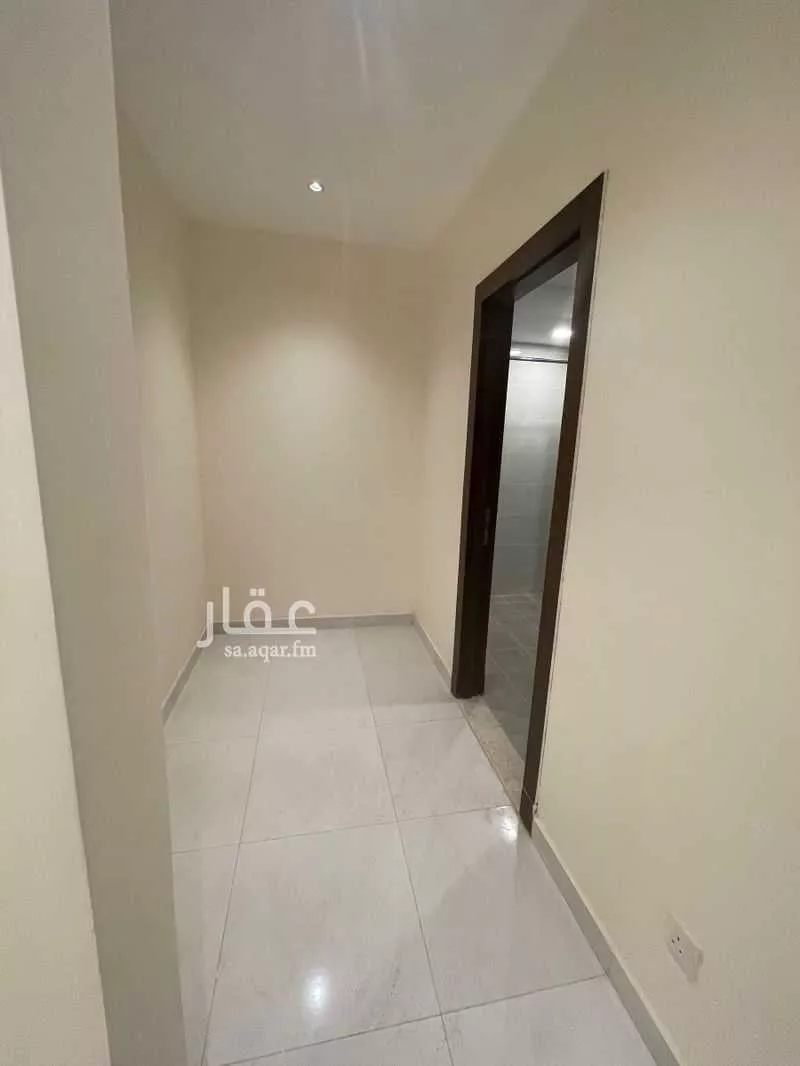10 bedroom villa in Al Janadriyah 21