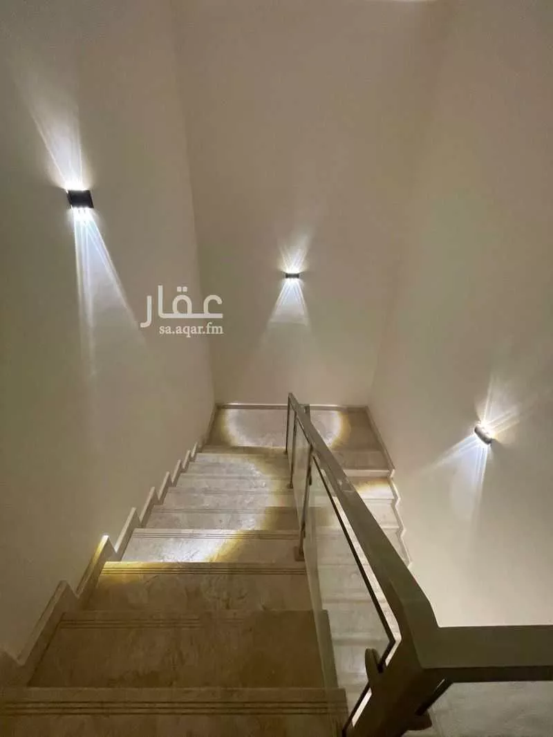10 bedroom villa in Al Janadriyah 29