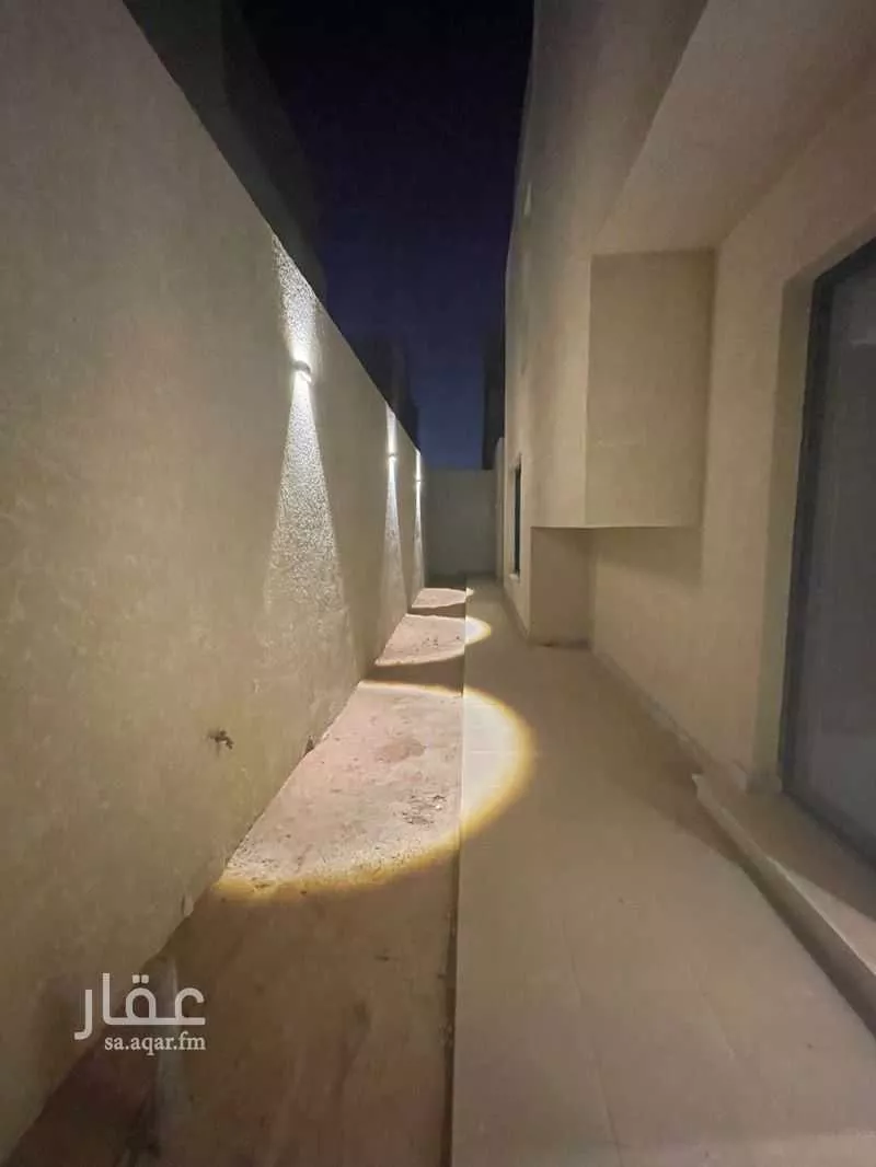10 bedroom villa in Al Janadriyah 9