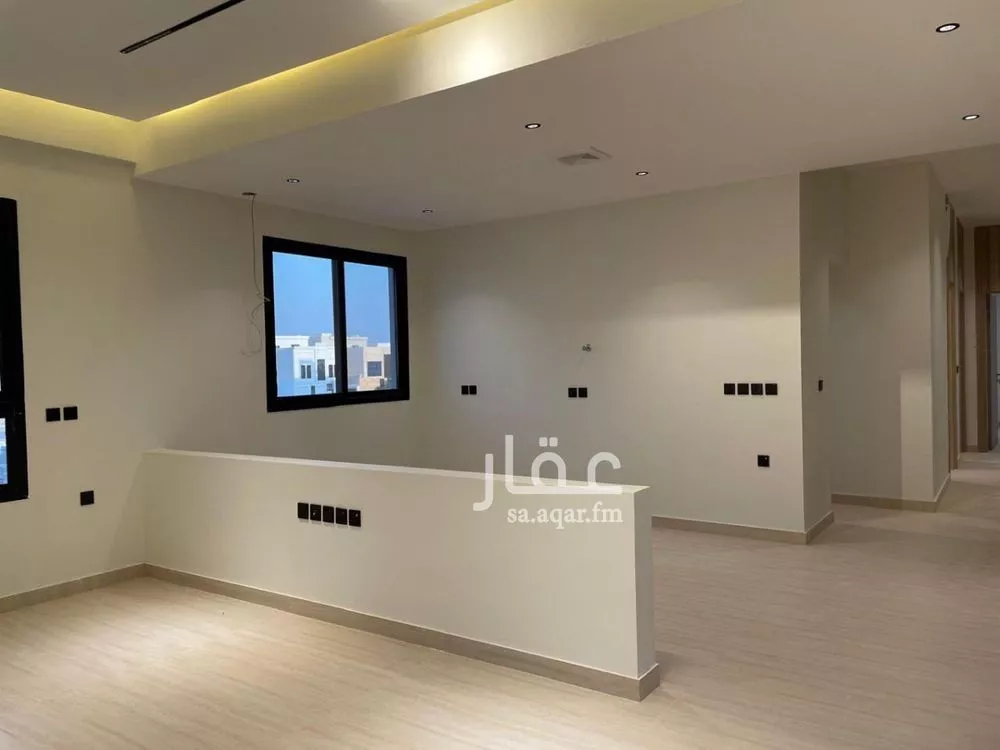 3 bedroom villa in Al Mahdiyyah, Riyadh 9