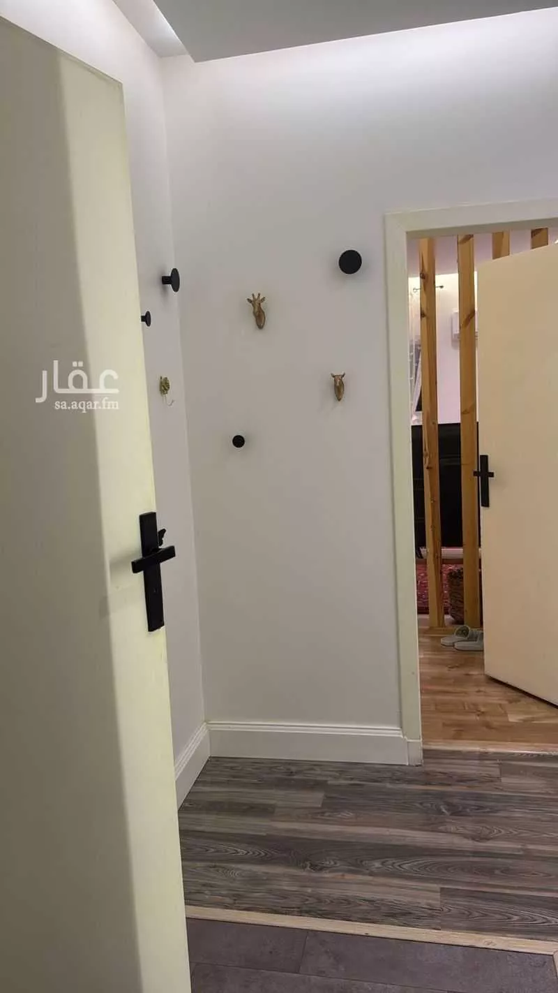 فيلا 9 غرف في الملك فيصل 18