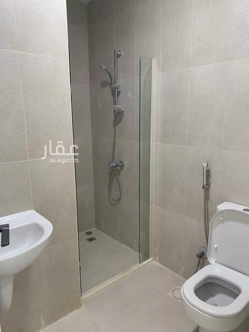 فيلا 5 غرف في الرياض 6