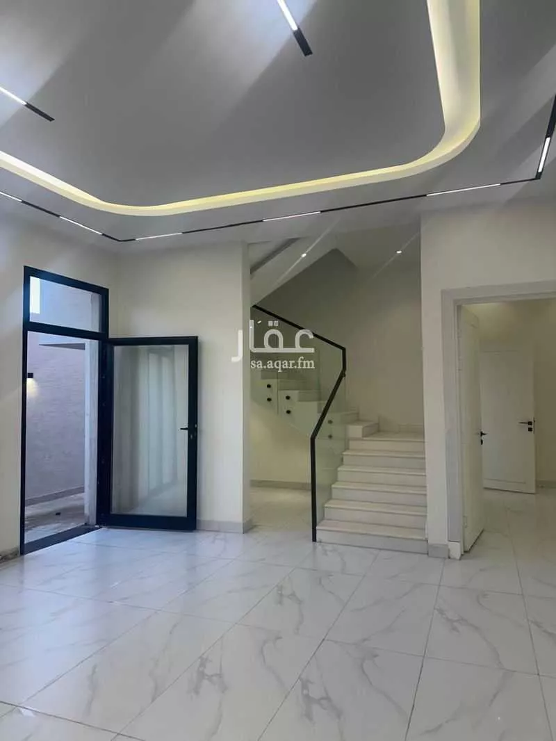 5 bedroom villa in Al Rimal 16