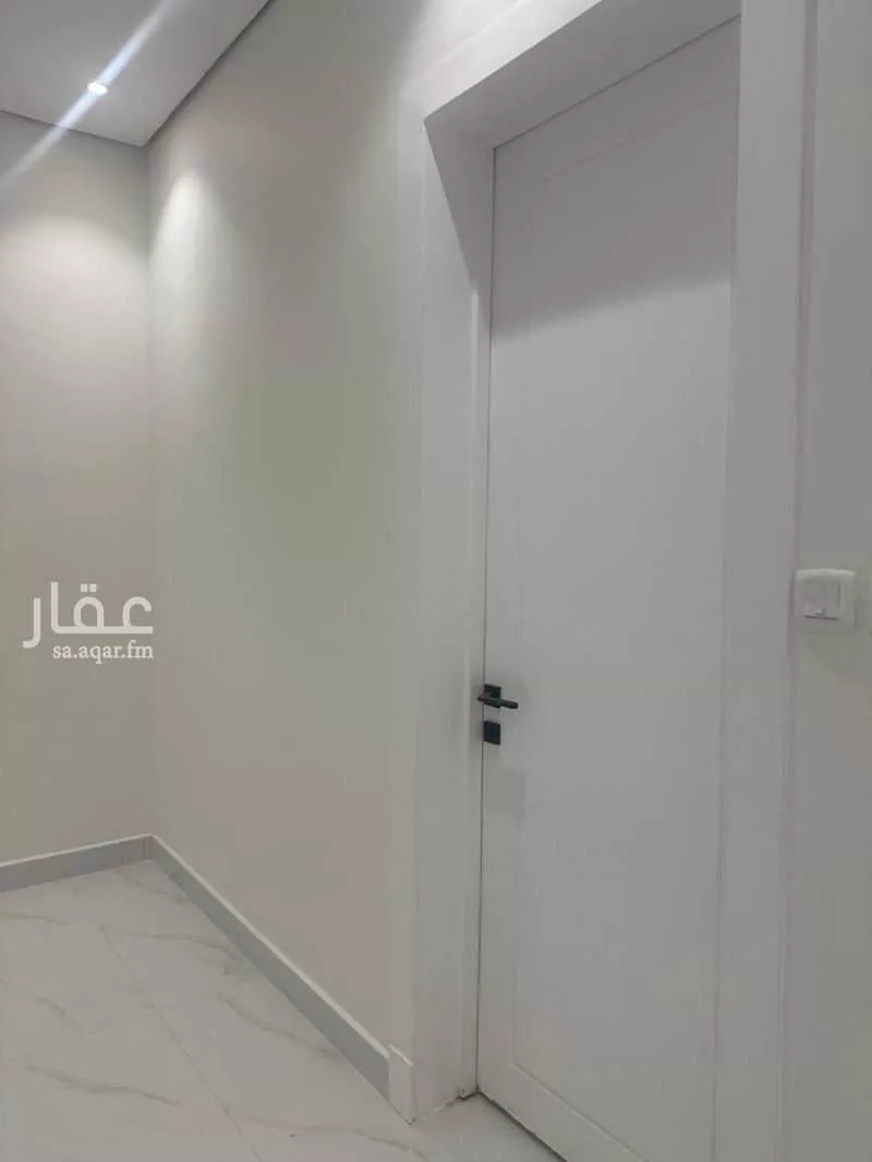 5 bedroom villa in Al Rimal 8