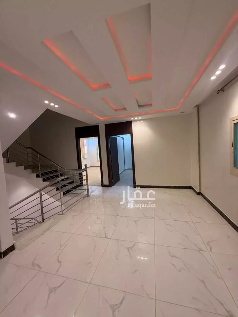 5 bedroom villa in Okaz 4