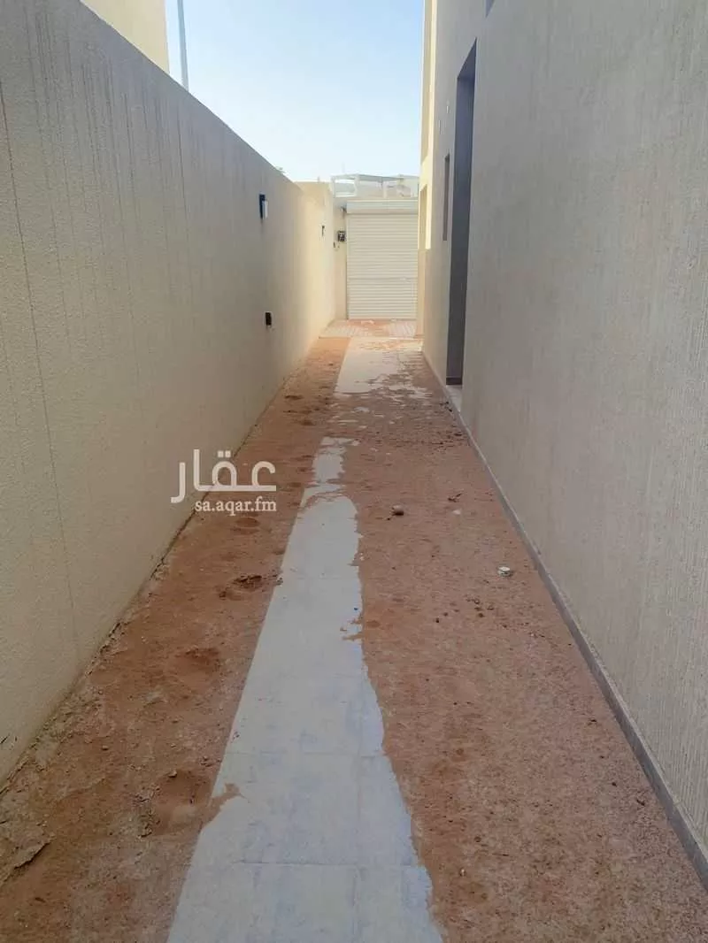 4 bedroom villa in Riyadh 6