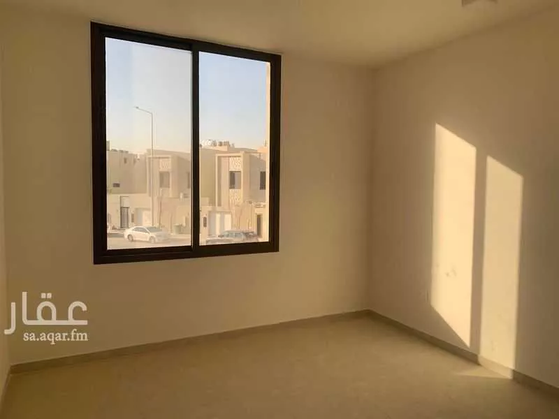 4 bedroom villa in Riyadh 10