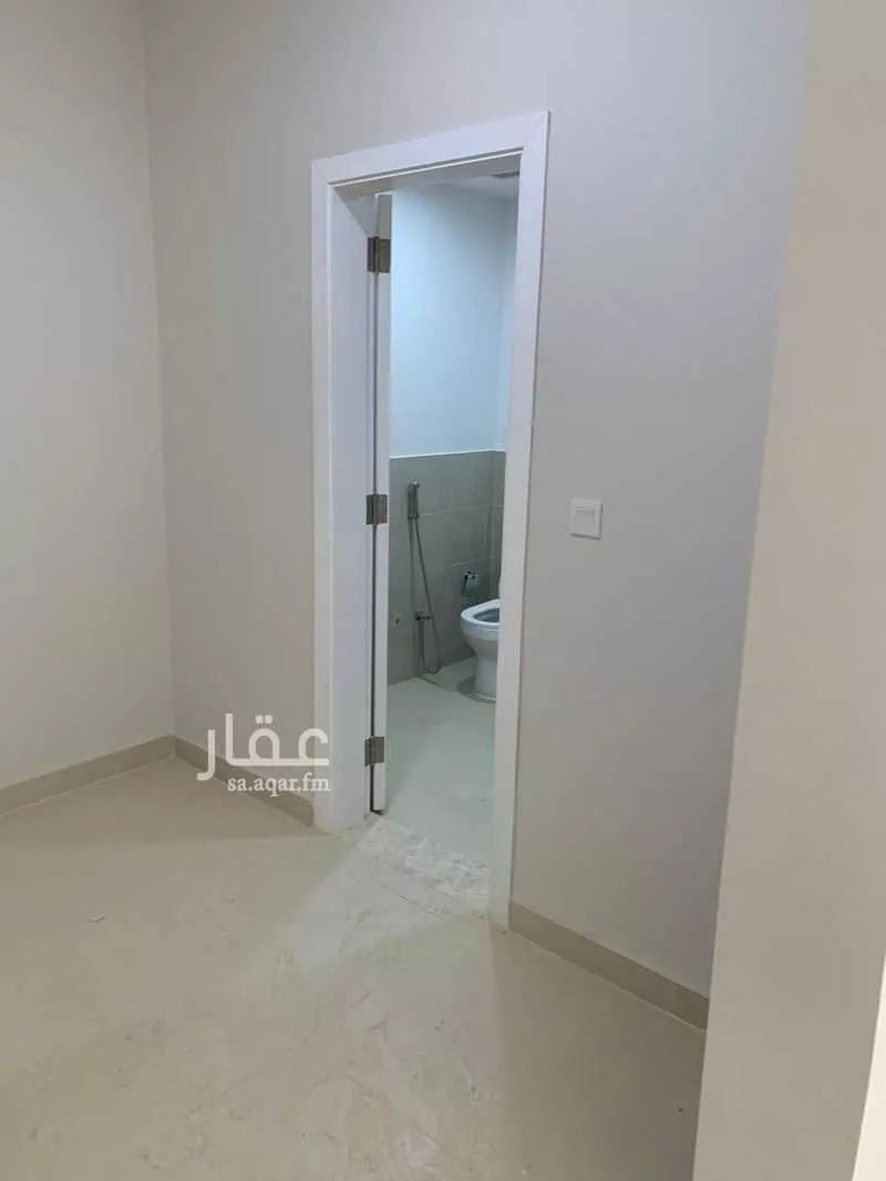 4 bedroom villa in Riyadh 6