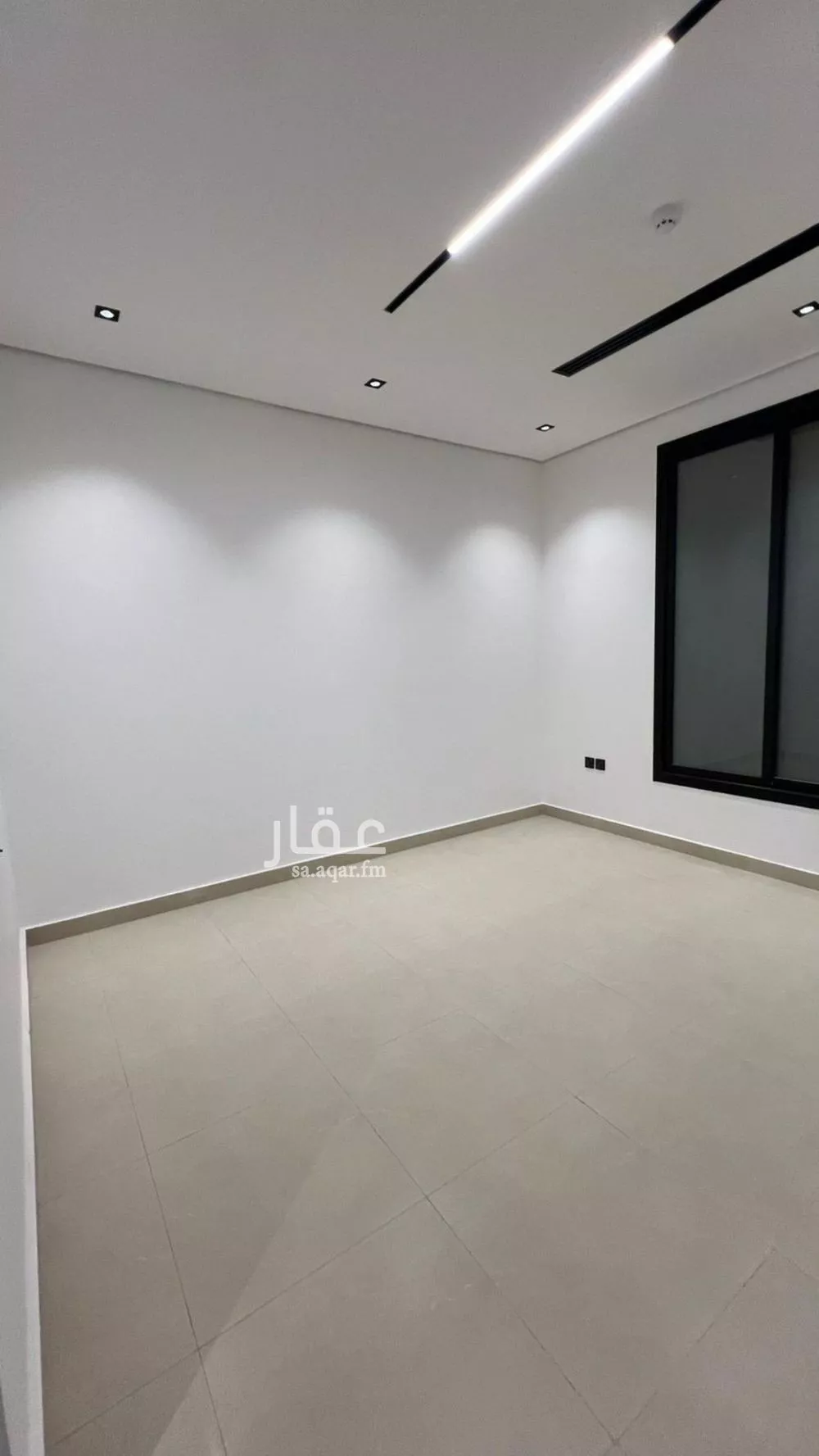 فيلا 5 غرف في العارض 13