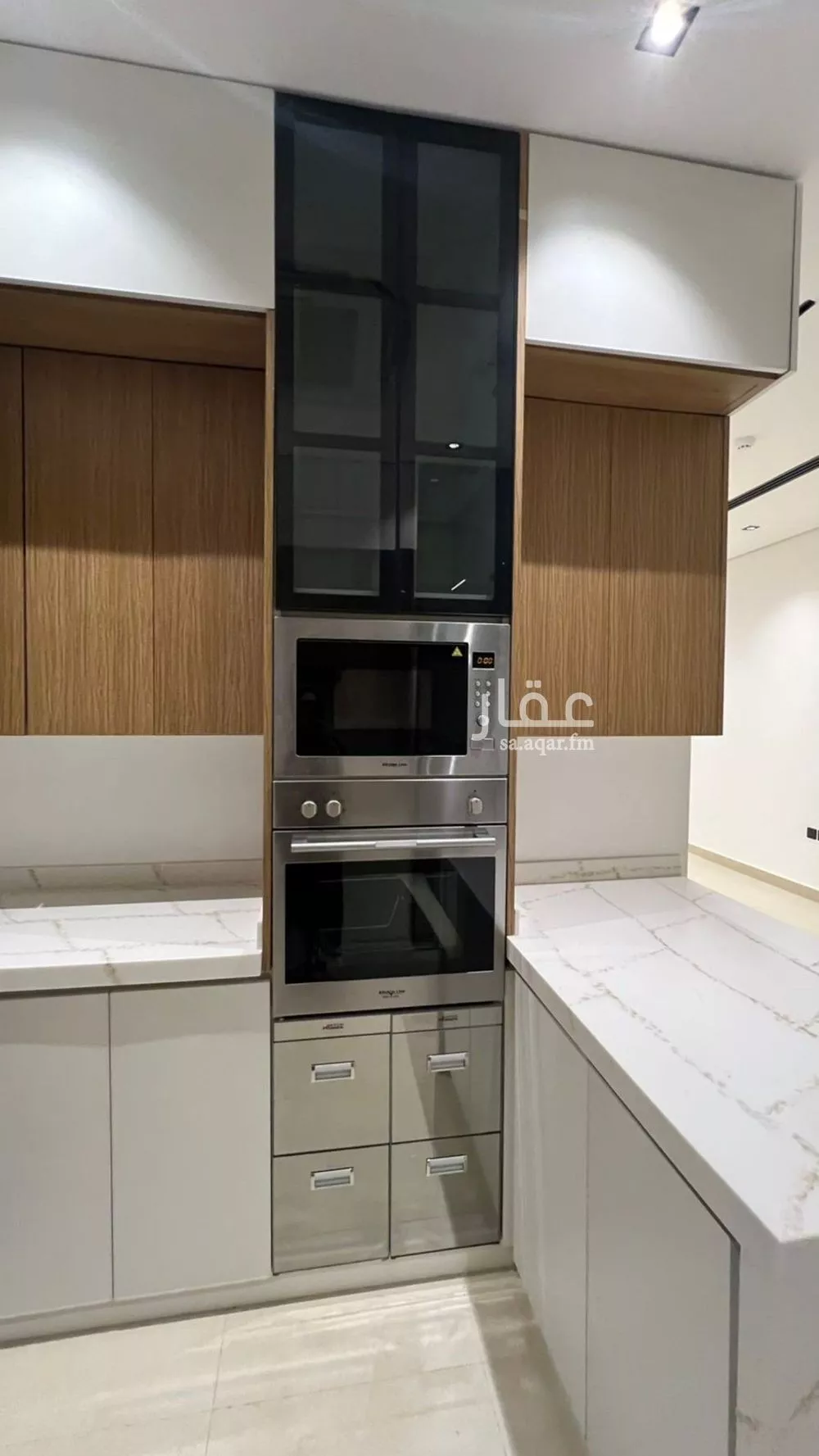 فيلا 5 غرف في العارض 3