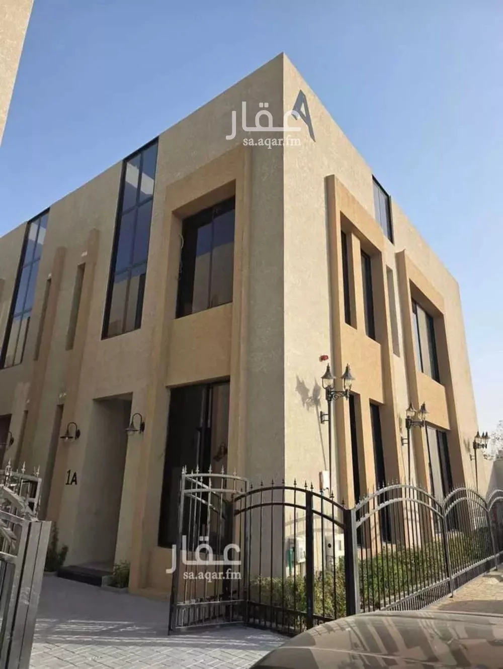 فيلا 3 غرف في الرمال 3