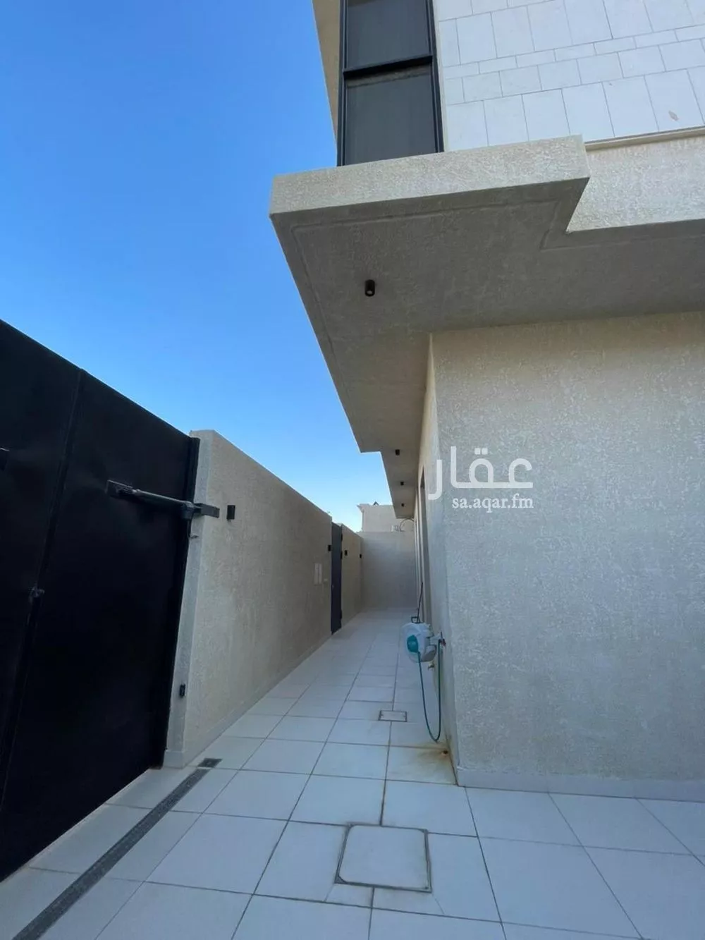 5 bedroom villa in Al Narjis 6