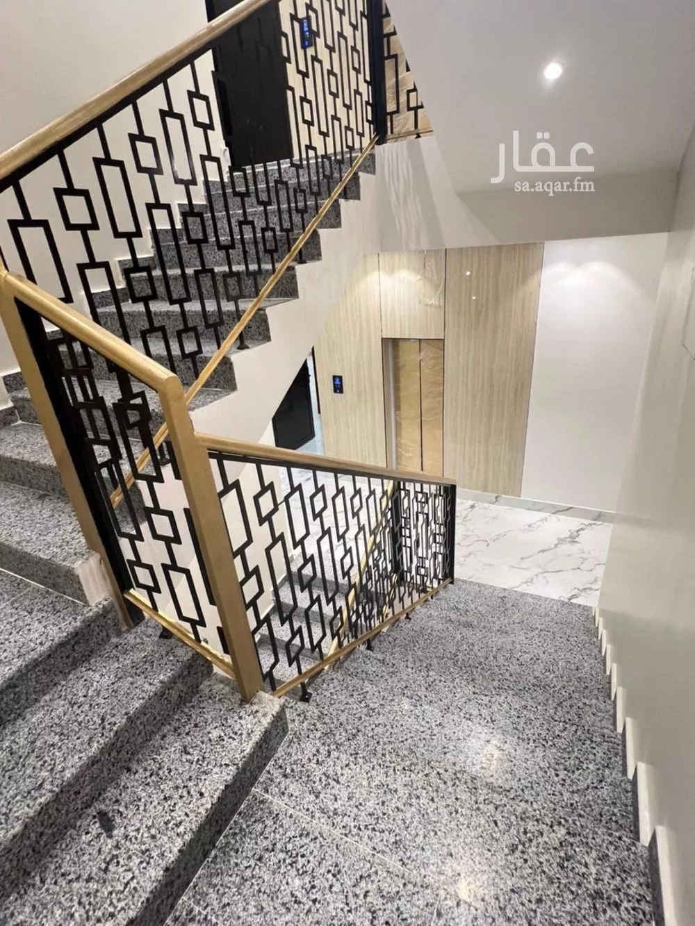 شقة 4 غرف في عكاظ 23