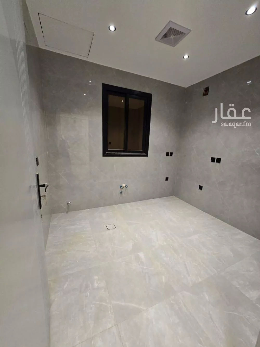2 bedroom apartment in Al Janadriyah 11