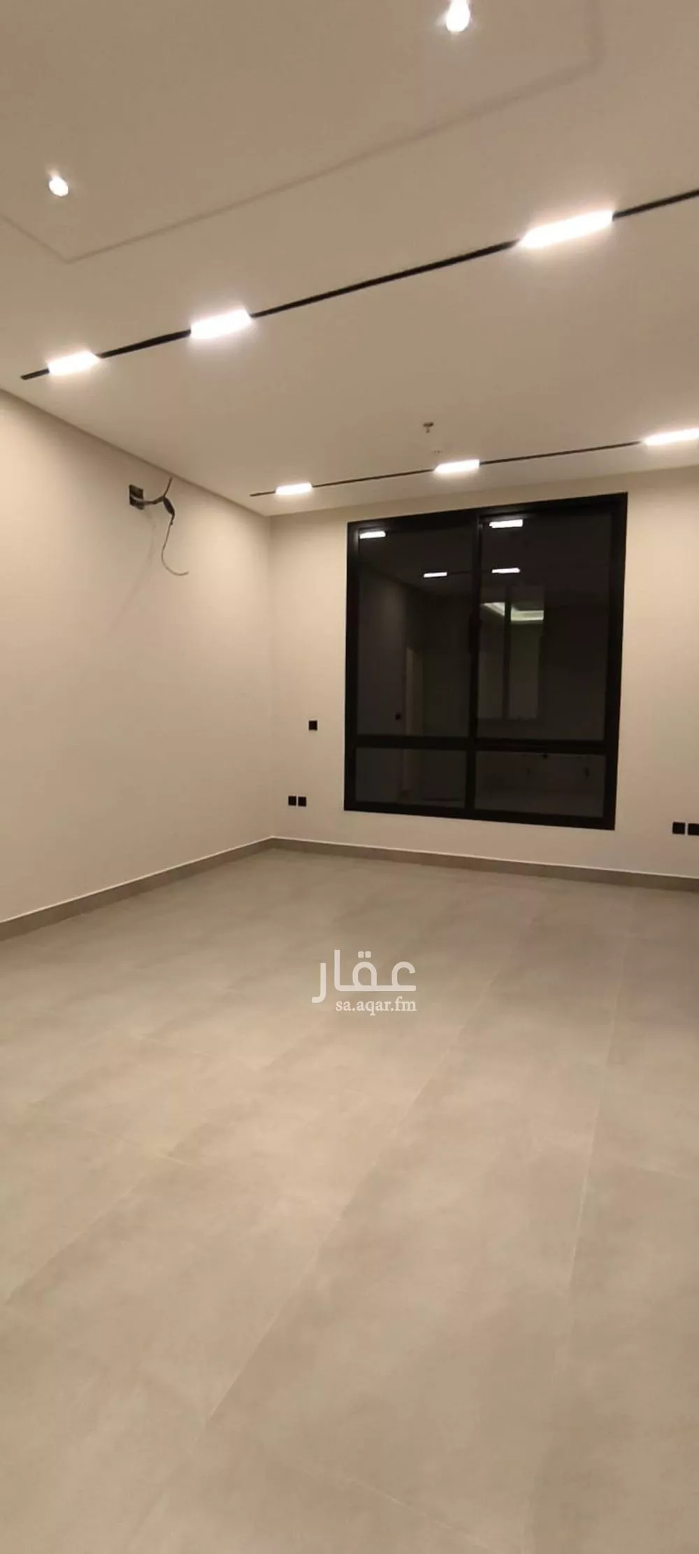 شقة 2 غرف في الرمال 4
