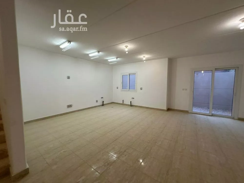 4 bedroom villa in Riyadh 3