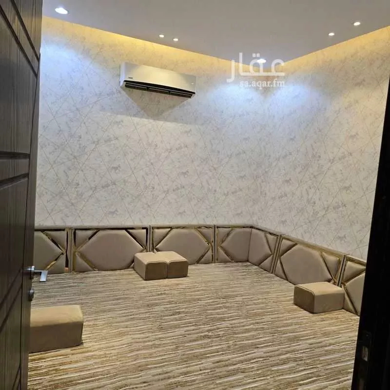 5 bedroom villa in Ash Sharq 13