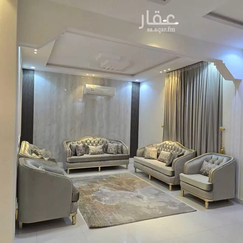 5 bedroom villa in Ash Sharq 4