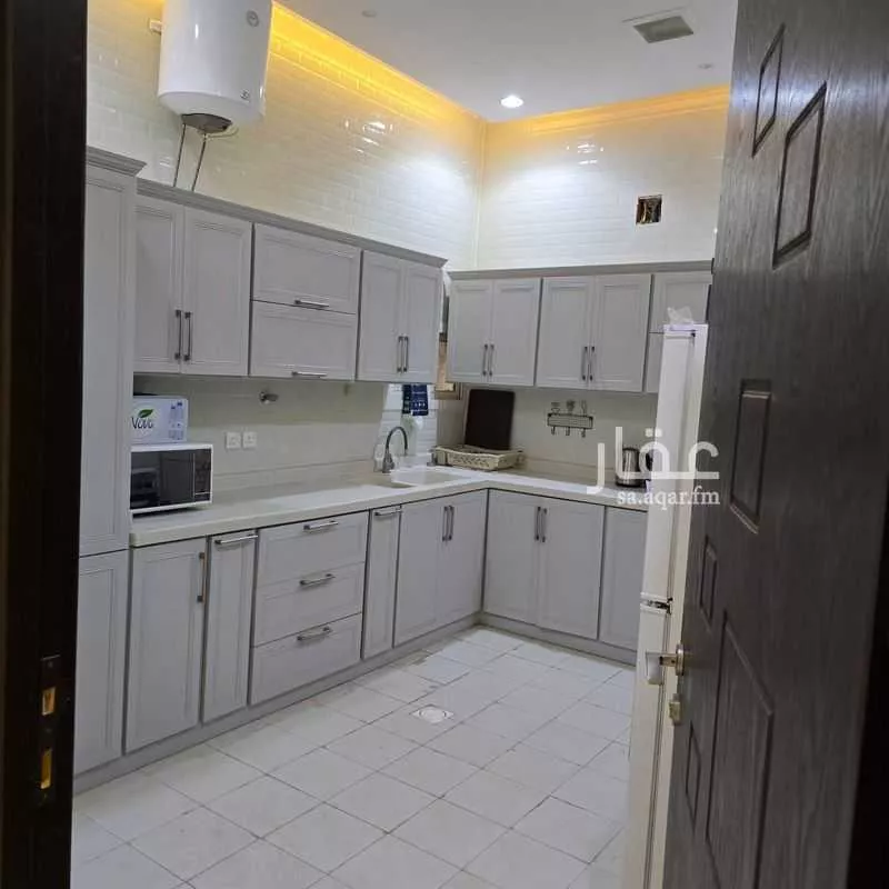 5 bedroom villa in Ash Sharq 8