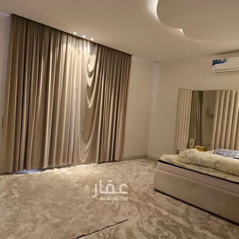 5 bedroom villa in Ash Sharq 10