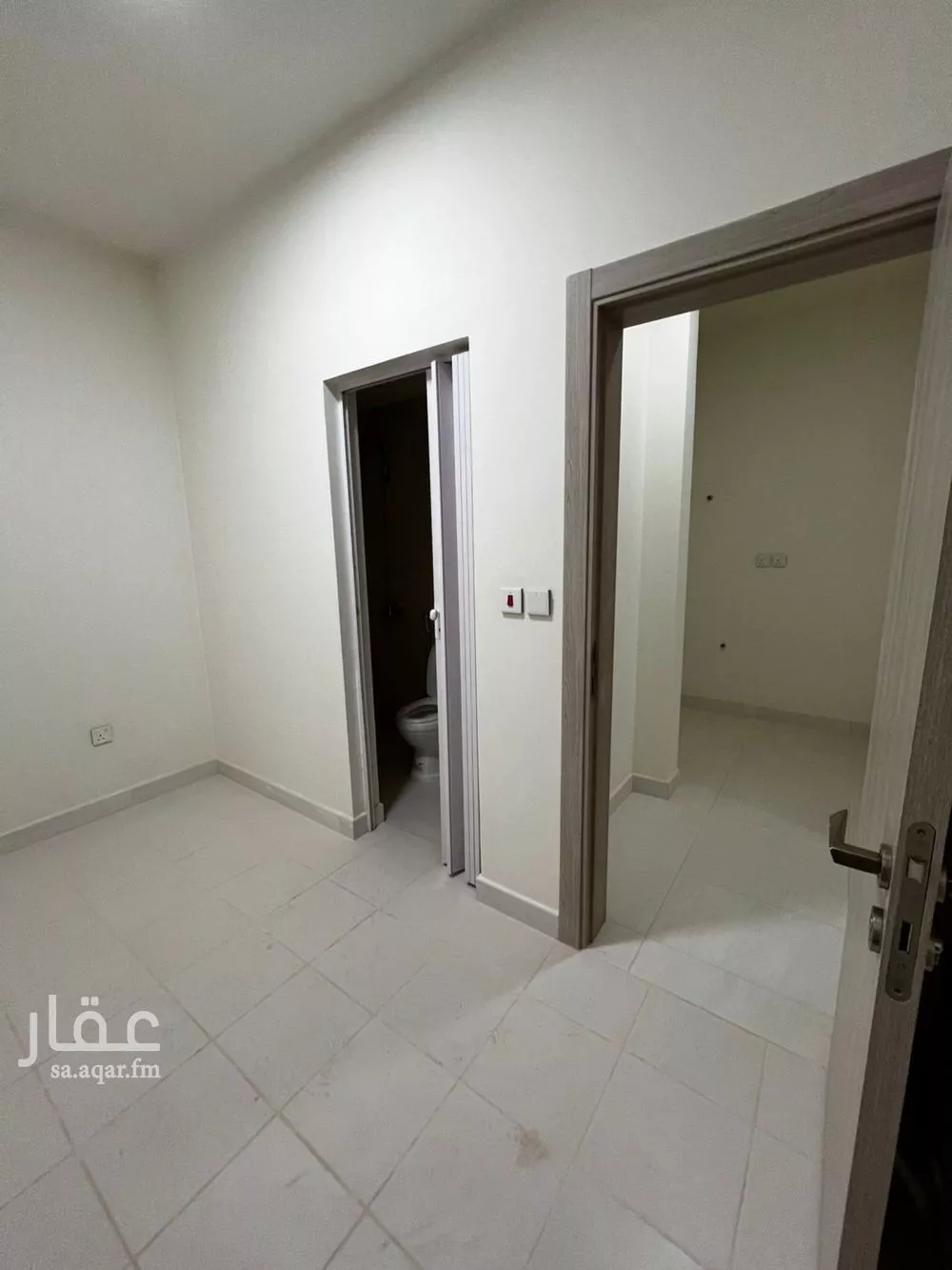 فيلا 5 غرف في العارض 14