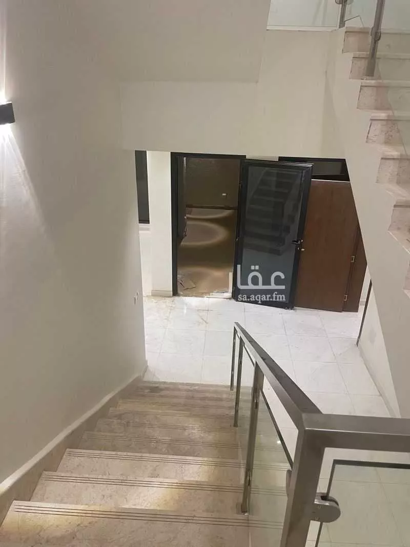 4 bedroom villa in Al Janadriyah, Riyadh 14