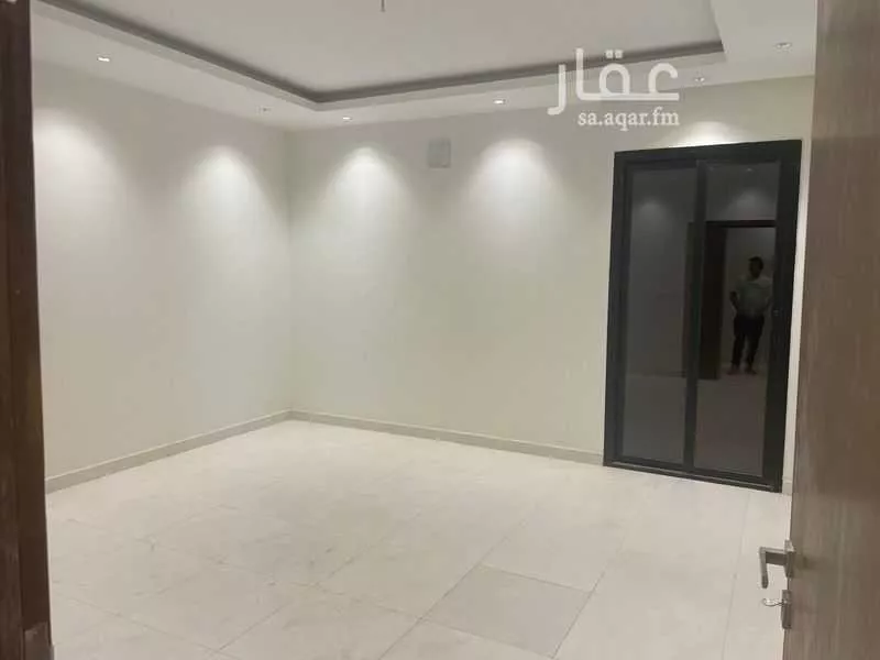 4 bedroom villa in Al Janadriyah, Riyadh 6
