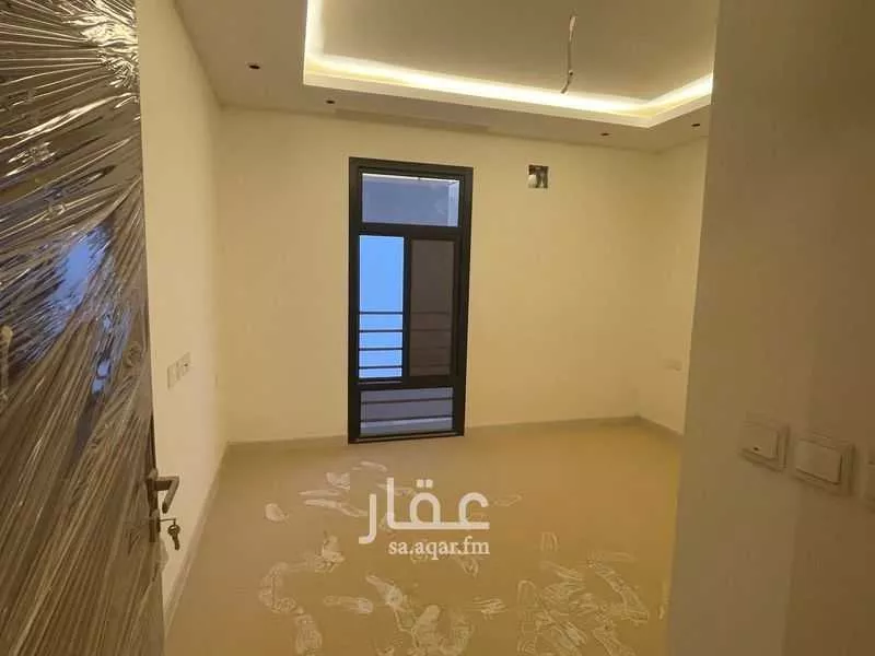 فيلا 4 غرف في الجنادرية 10