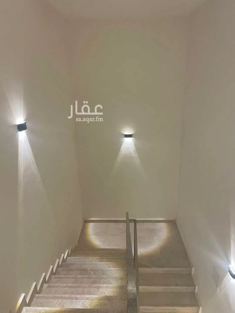 3 bedroom villa in Al Janadriyah 23