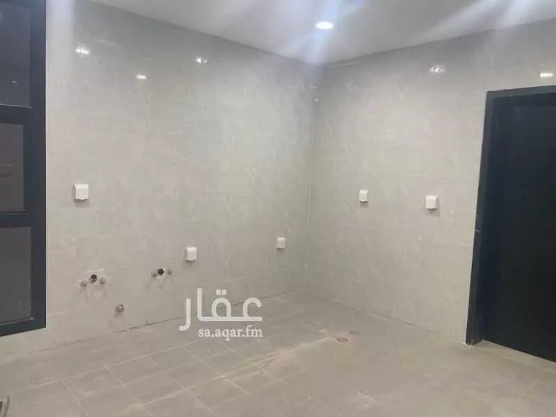 3 bedroom villa in Al Janadriyah 10
