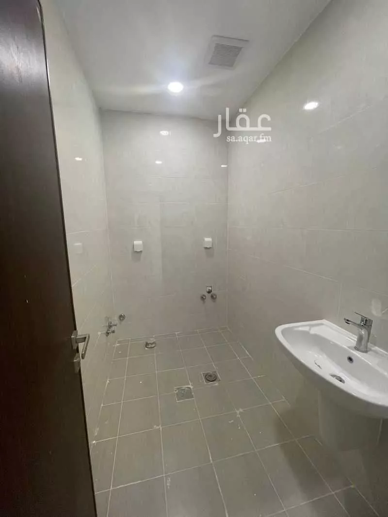 فيلا 5 غرف في الجنادرية 14