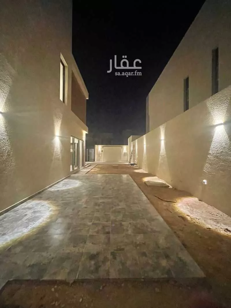 فيلا 5 غرف في الجنادرية 6