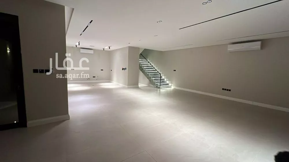 4 bedroom villa in Al Aridh 7