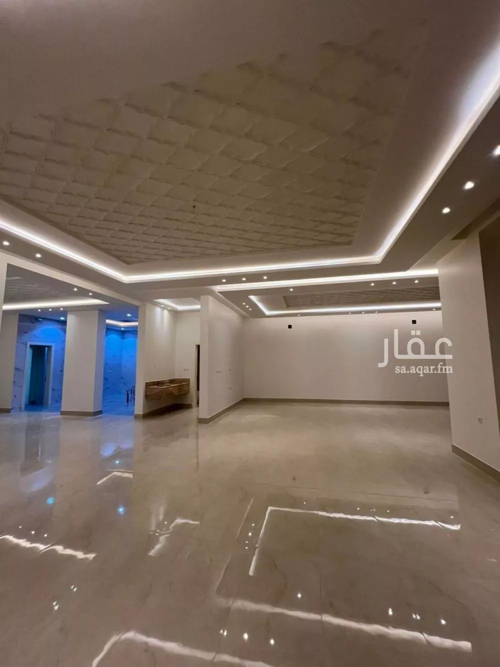فيلا 5 غرف في النرجس 15