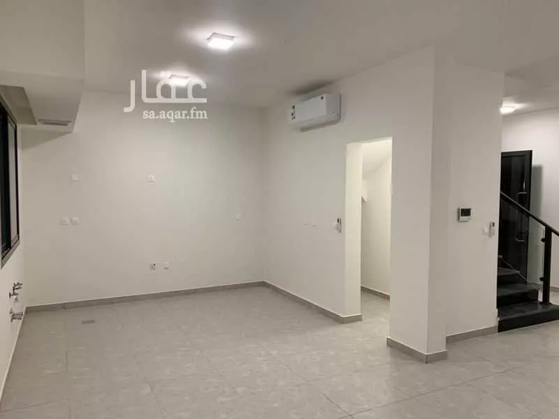 فيلا 4 غرف في الرياض 13