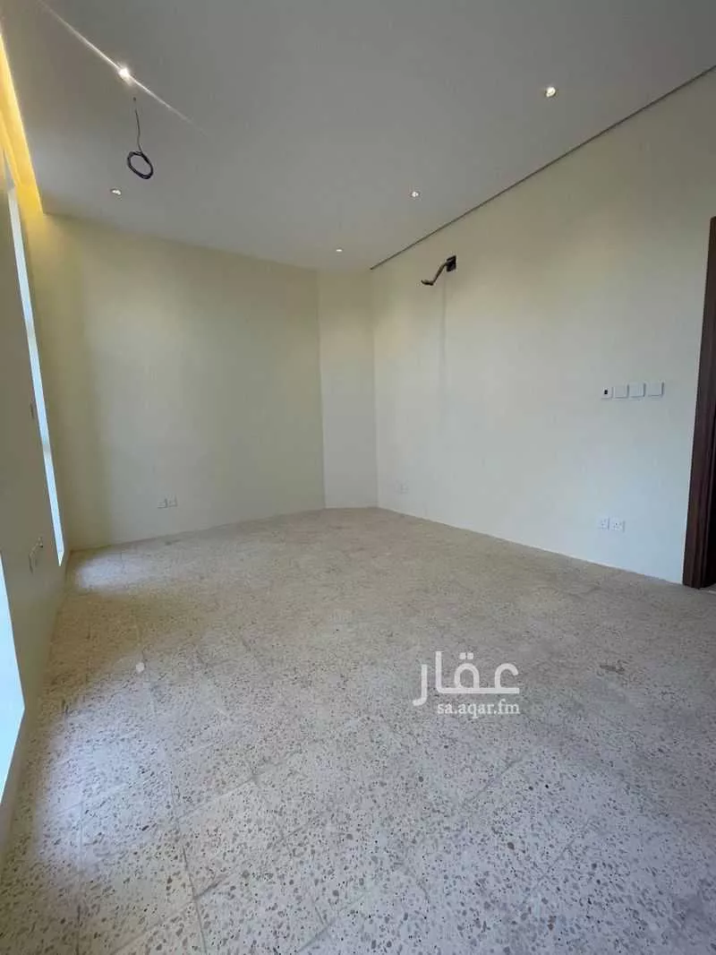 فيلا 3 غرف في العارض 20