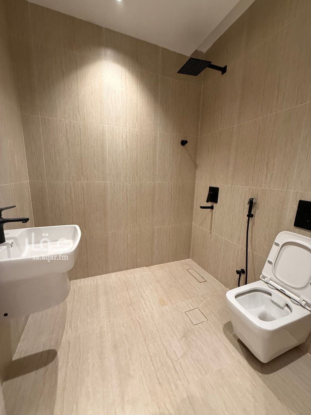 2 bedroom apartment in Al Rawdah 3