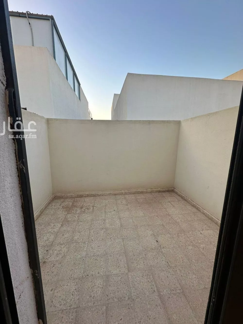 4 bedroom apartment in Al Hazm 9