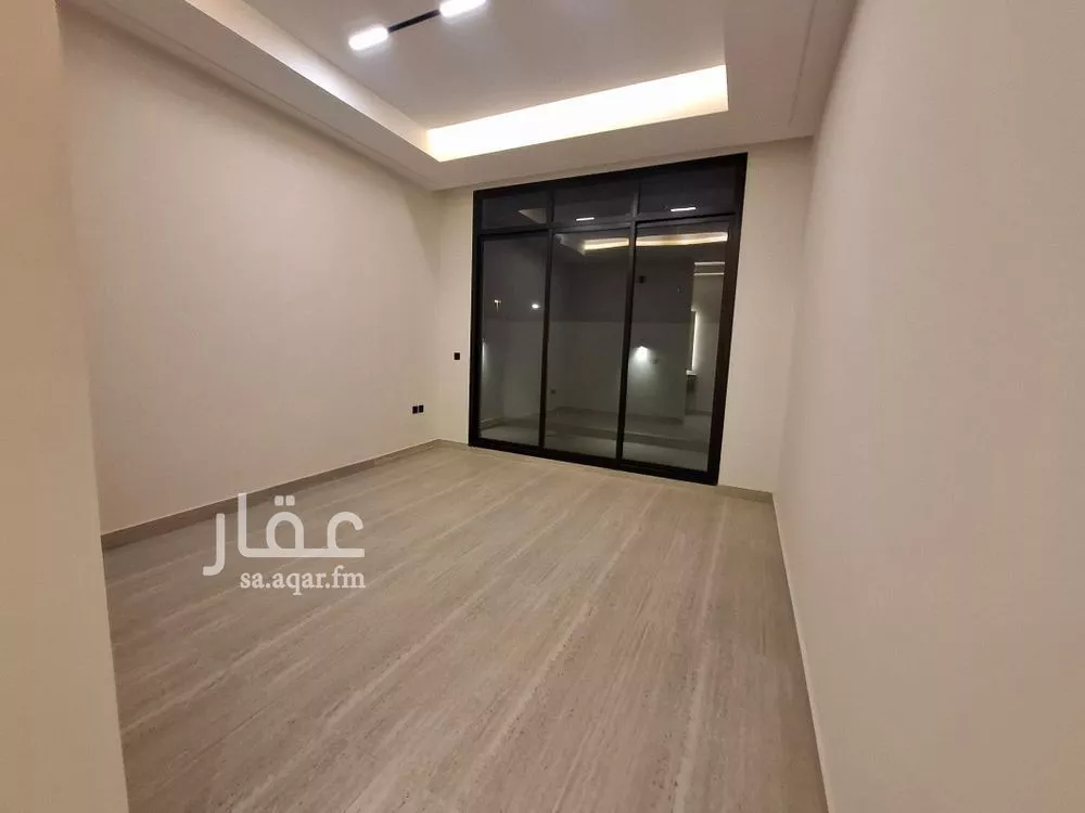 4 bedroom floor in Al Munsiyah 12