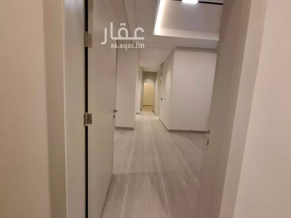 4 bedroom floor in Al Munsiyah 18