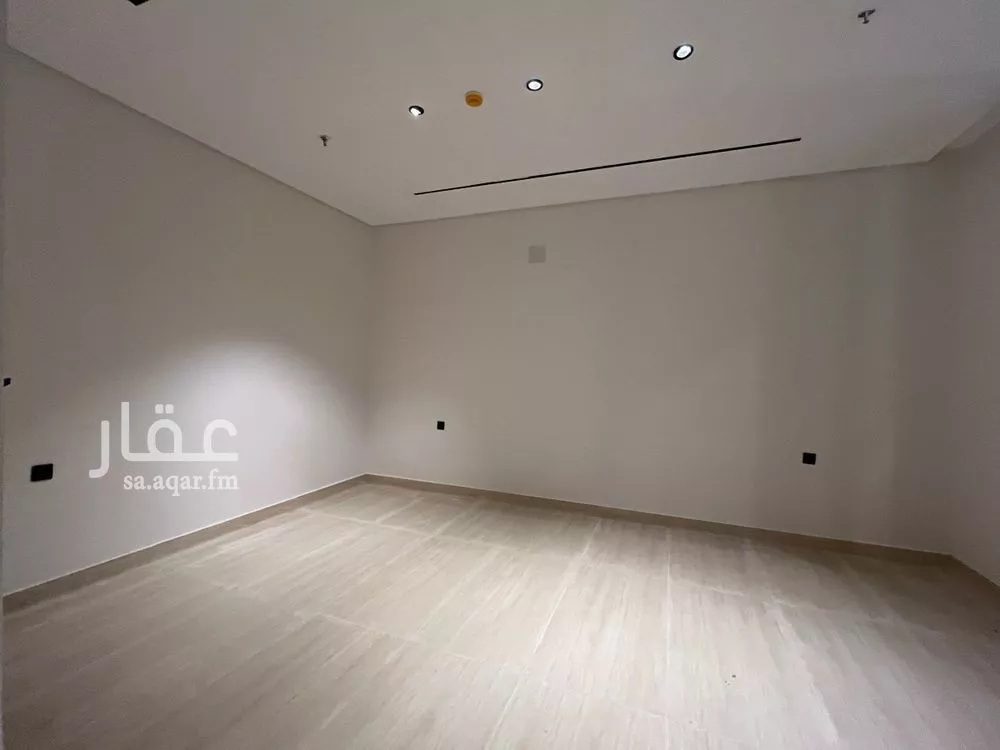 3 bedroom apartment in Al Mahdiyyah 18